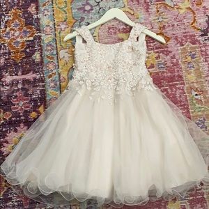 Joan calabrese 4 blush/ivory flowergirl dress